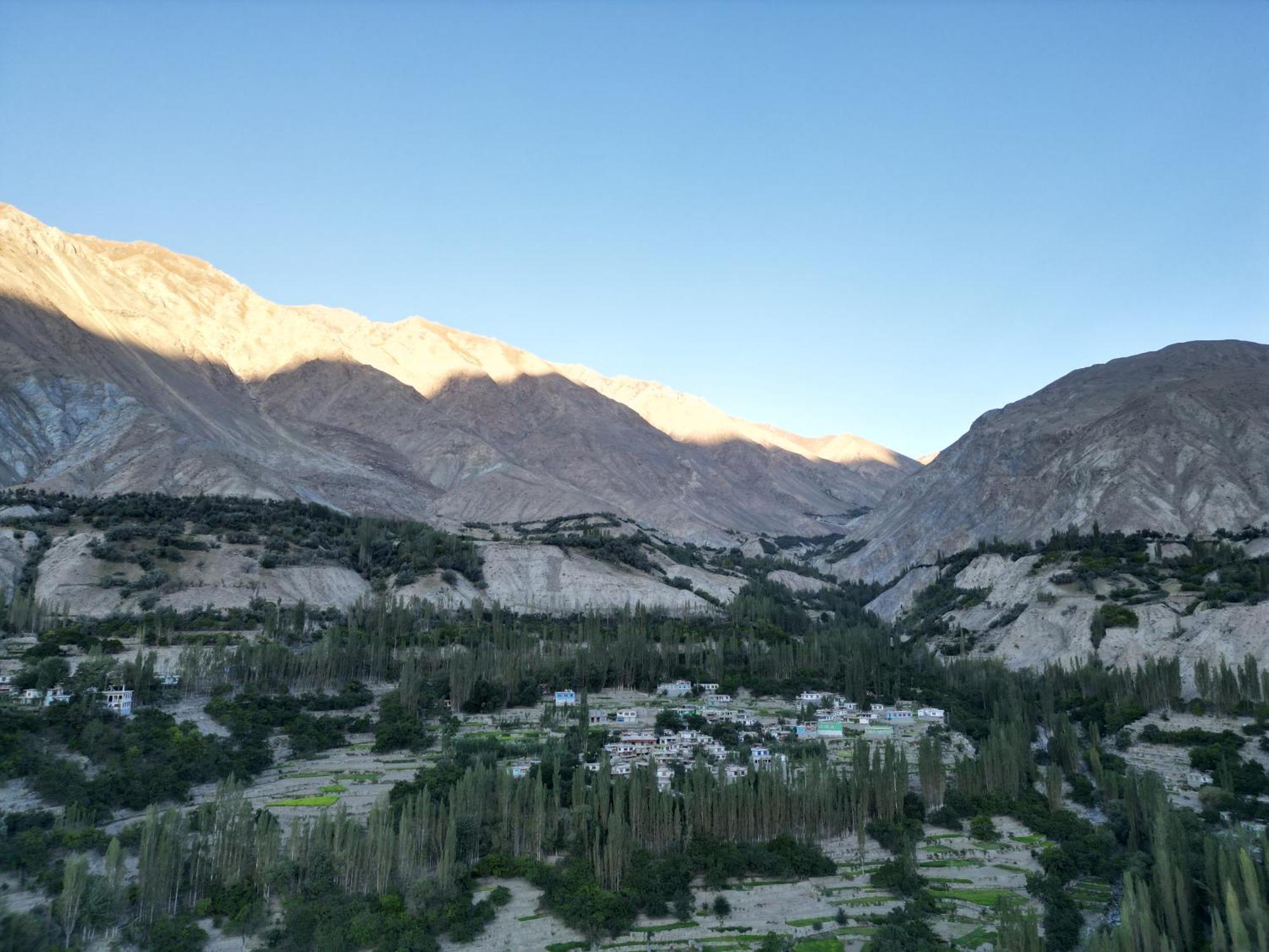 Masherbrum House Villa Khaplu Buitenkant foto